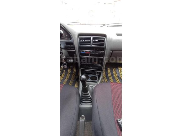 Swift 1.3 GLX 2001Model MANUEL Vites