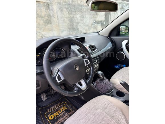 Sahibinden Renault Fluence 1.5 dCi Dynamique 2011 Model