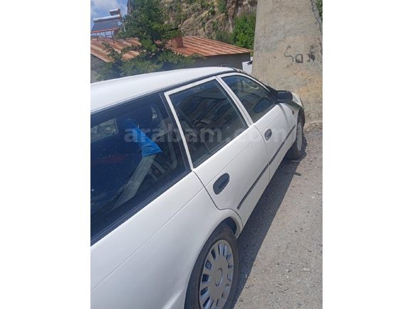 Sahibinden Toyota Corolla 1.3 XL 2000 Model Hakkari
