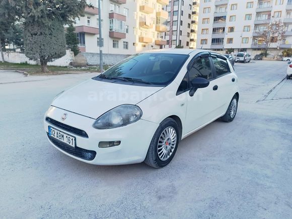Sahibinden orjinal  Fiat Punto 1.4 Dynamic 2012 Model