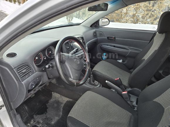 Sahibinden Hyundai Accent Era 1.4 Team 2010 Model