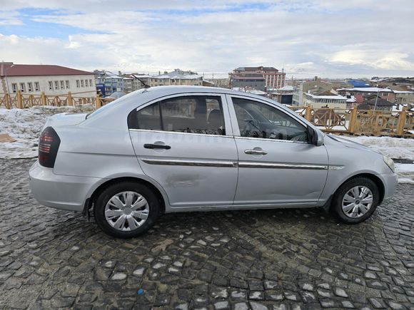 Sahibinden Hyundai Accent Era 1.4 Team 2010 Model