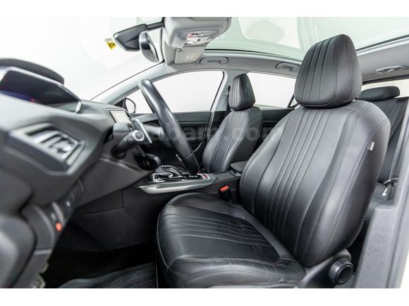 Sahibinden Peugeot 308 1.2 PureTech Style Tech 2020 Model