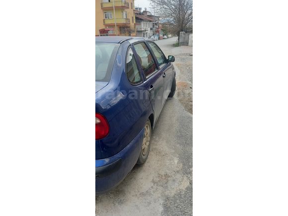 Sahibinden Seat Cordoba 1.6 Stella 2001 Model 