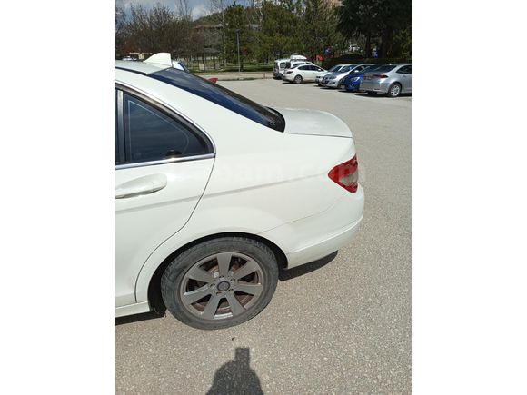 Sahibinden Mercedes - Benz C 180 Kompressor BlueEfficiency Luxury 2011 Model