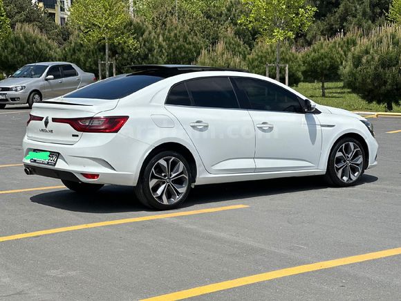 Sahibinden Renault Megane 1.2 TCe Icon 2016 Model İstanbul 132.000 km Beyaz