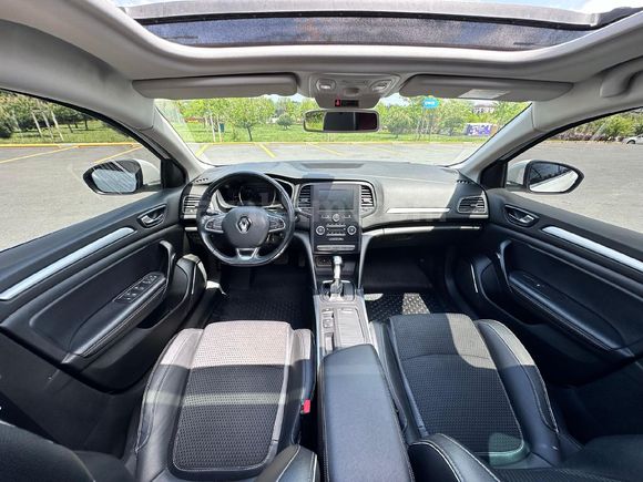 Sahibinden Renault Megane 1.2 TCe Icon 2016 Model İstanbul 132.000 km Beyaz