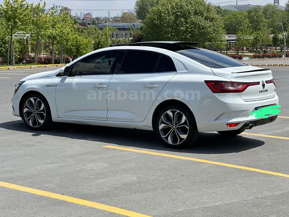 Sahibinden Renault Megane 1.2 TCe Icon 2016 Model İstanbul 132.000 km Beyaz