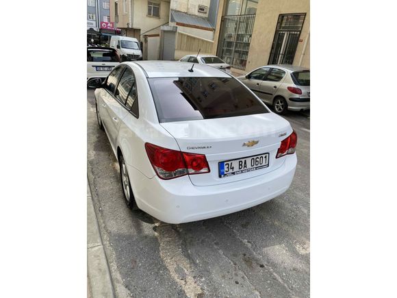 10 YILLIK SAHİBİNDEN BAKIMLI AİLE ARACI / 2012 CRUZE 124 HP OTOMATİK / BENZİN + LPG / YENİ MUAYENELİ
