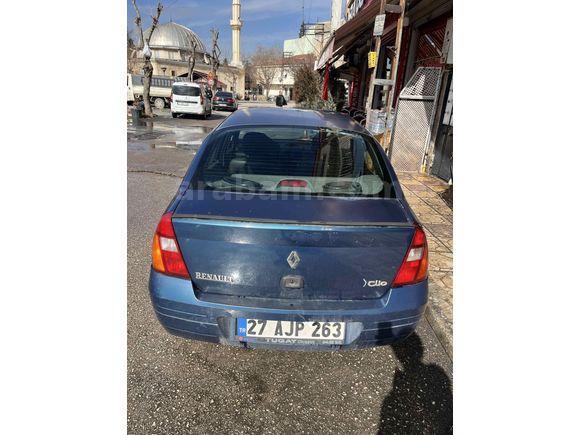 Sahibinden Renault Clio 1.4 RNA 2000 Model Gaziantep