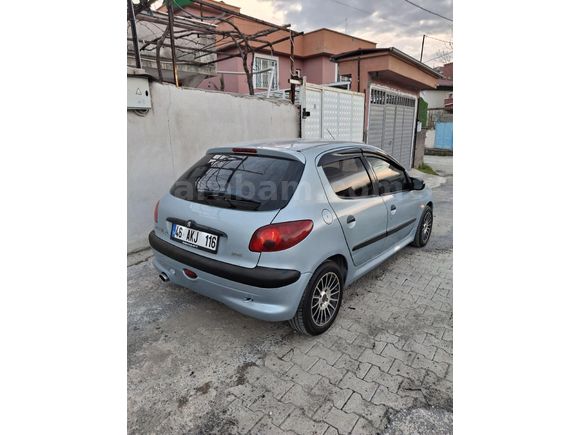 Sahibinden Peugeot 206 1.4 XT 2003 Model