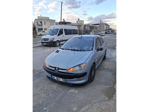 Sahibinden Peugeot 206 1.4 XT 2003 Model