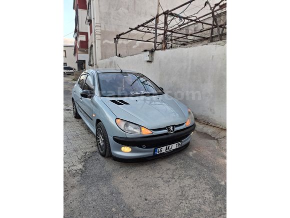 Sahibinden Peugeot 206 1.4 XT 2003 Model
