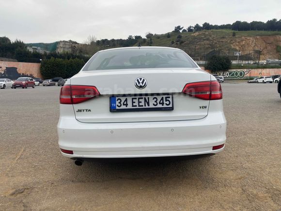 Sahibinden Volkswagen Jetta 1.6 TDi Comfortline 2015 Model İstanbul 156.000 km Beyaz