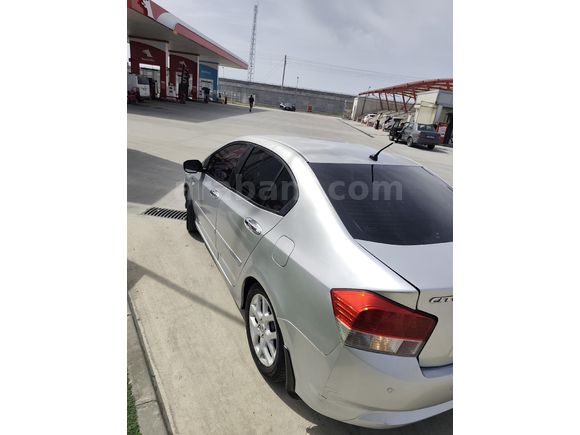 Sahibinden Honda City 1.4 ES 2009 Model