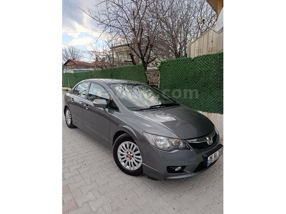 Sahibinden Honda Civic 1.6i VTEC Dream 2010 Model