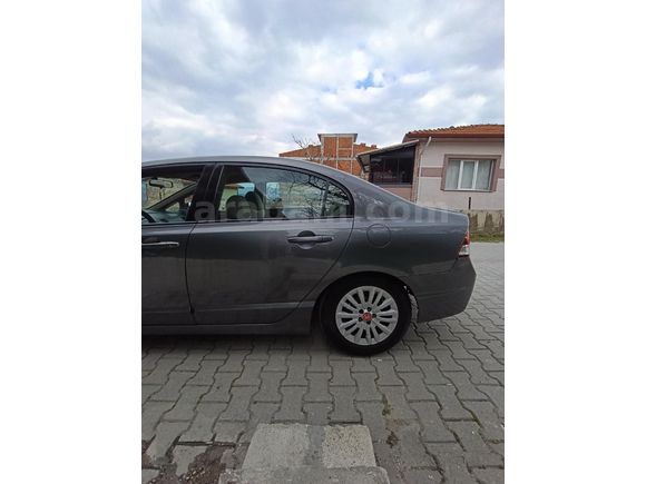 Sahibinden Honda Civic 1.6i VTEC Dream 2010 Model