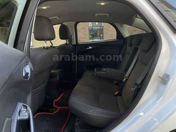 İLK SAHİBİNDEN FULL SERVIS KAYITLI TİTANYUM FOCUS 2013 