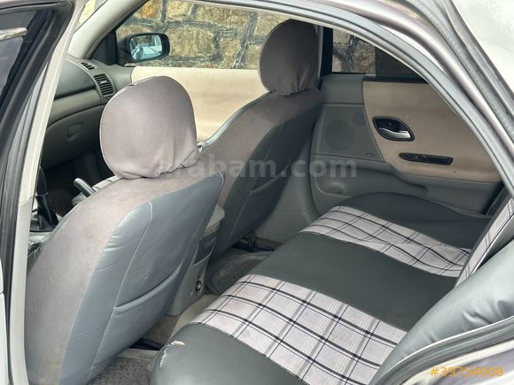 ALTUNER MOTORSDAN 2002 LAGUNA 2.0 PRIVILEGE KONUŞAN PAKET