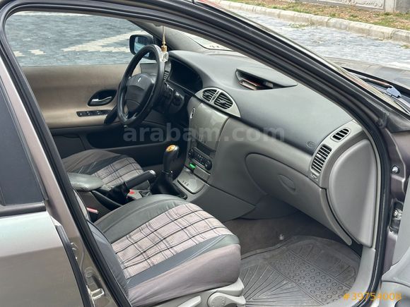ALTUNER MOTORSDAN 2002 LAGUNA 2.0 PRIVILEGE KONUŞAN PAKET