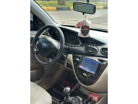 Sahibinden Ford Focus 1.6 Ghia 2004 Model 