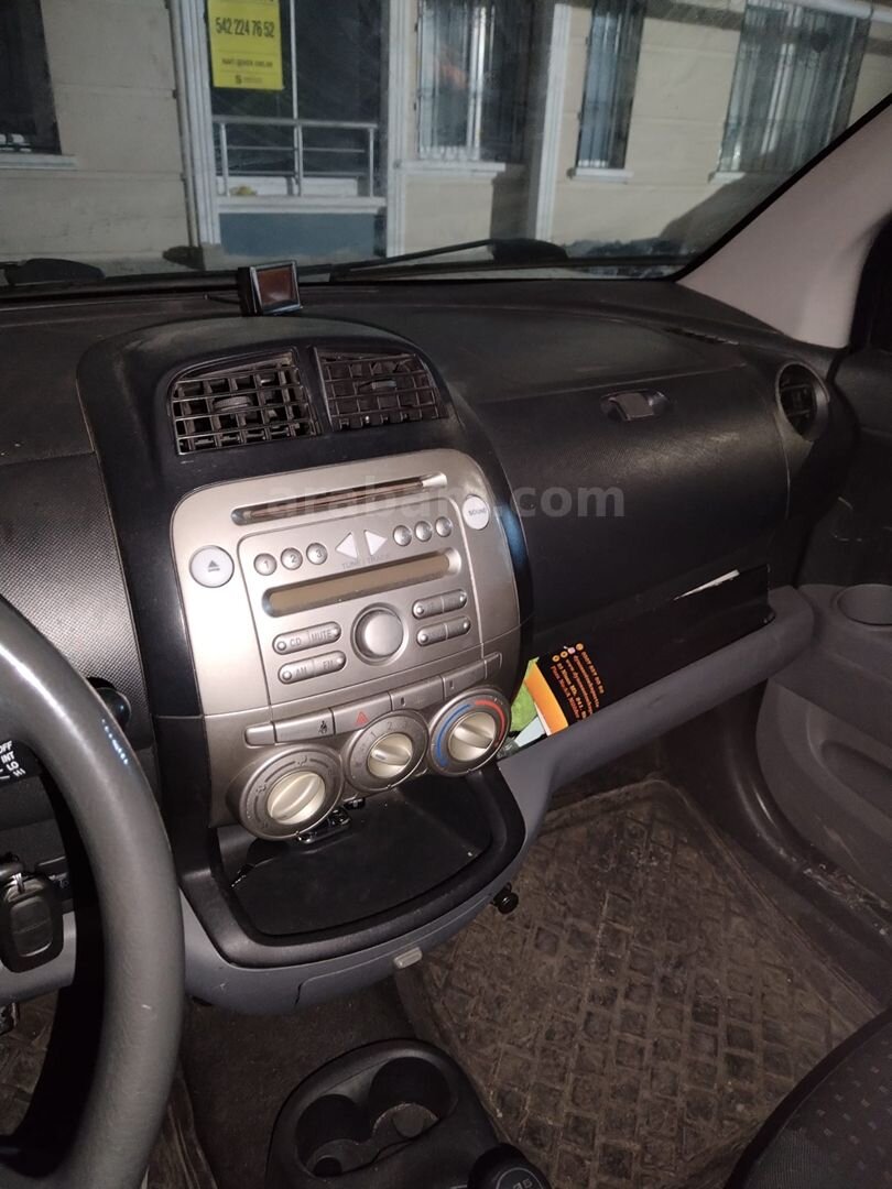 Sahibinden Daihatsu Sirion 1.0 2008 Model Ankara 190.000 km Siyah 7