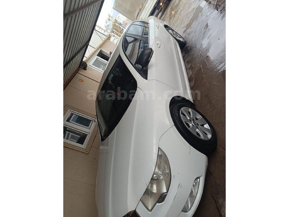 Sahibinden Skoda SuperB 1.6 TDI Elegance 2013 Model  340.000 km Beyaz