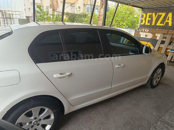 Sahibinden Skoda SuperB 1.6 TDI Elegance 2013 Model  340.000 km Beyaz