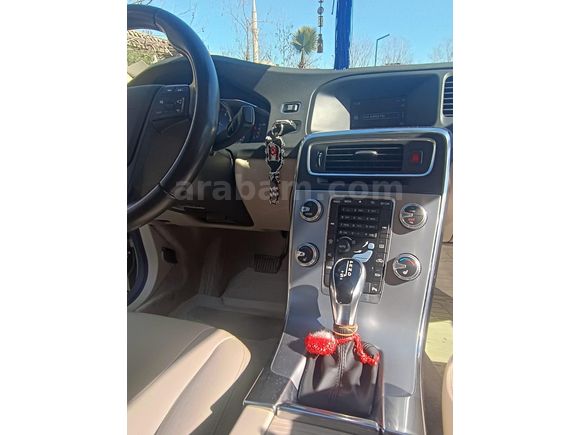 Sahibinden Volvo S60 1.5 T3 Advance 2017 Model