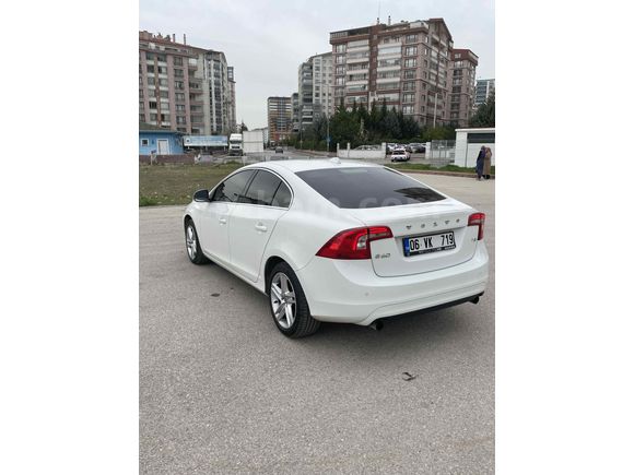 Sahibinden Volvo S60 1.5 T3 Advance 2015 Model 