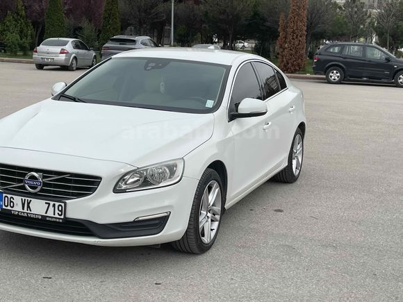 Sahibinden Volvo S60 1.5 T3 Advance 2015 Model 