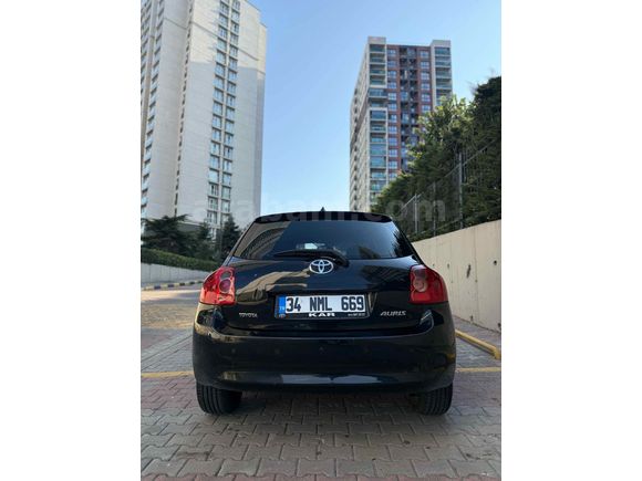 Sahibinden Toyota Auris 1.4 D-4D Comfort 2008 Model 