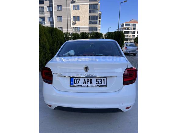 Acil satılık Renault symbol temiz aile aracı