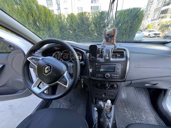 Acil satılık Renault symbol temiz aile aracı