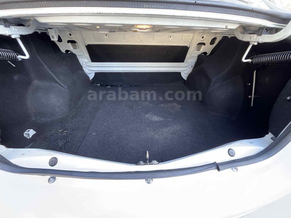 Acil satılık Renault symbol temiz aile aracı