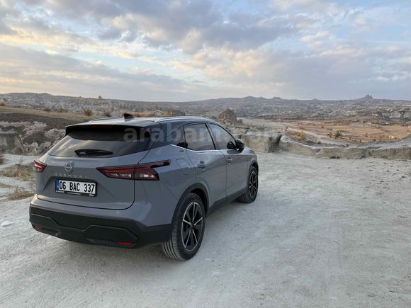 Sahibinden Nissan Qashqai 1.3 DIG-T Sky Pack 2023 Model 