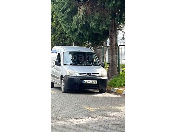 Sahibinden Peugeot Partner 1.9 D 2008 Model 
