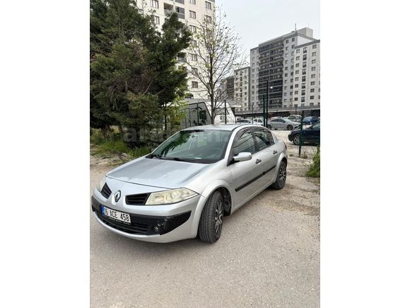 Sahibinden Renault Megane 1.4 Authentique 2008 Model