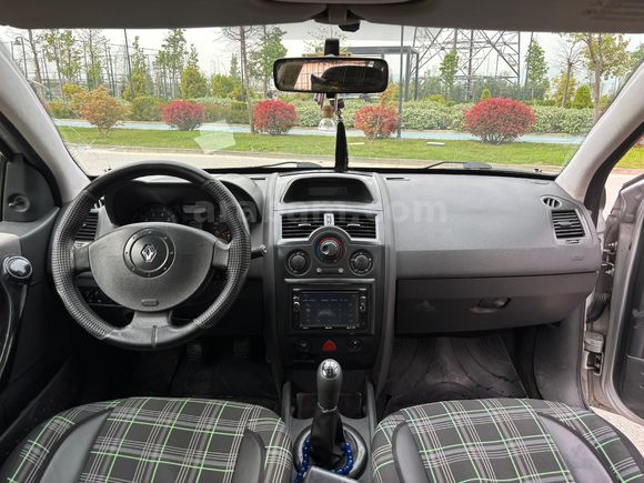 Sahibinden Renault Megane 1.4 Authentique 2008 Model