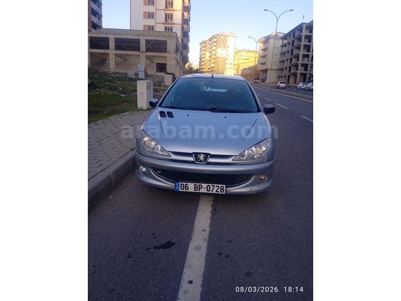 Sahibinden Peugeot 206 1.4 Executive 2008 Model Kahramanmaraş 180.125 km Gri (Gümüş)