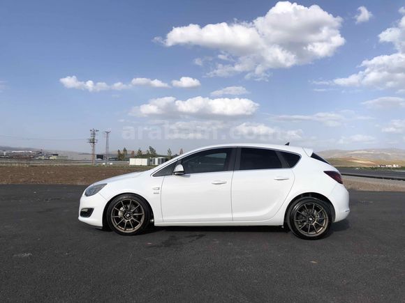  Astra j 1.3 CDTI Sport 2013 değişensiz, masrafsız