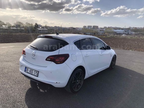  Astra j 1.3 CDTI Sport 2013 değişensiz, masrafsız