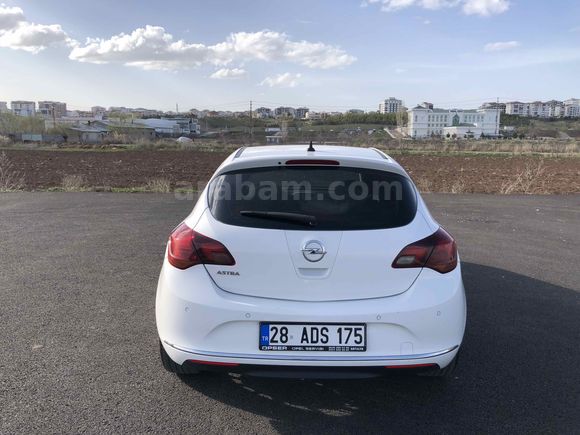  Astra j 1.3 CDTI Sport 2013 değişensiz, masrafsız