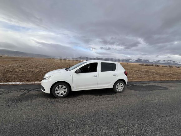 Sahibinden Dacia Sandero 1.0 Ambiance 2020 Model 