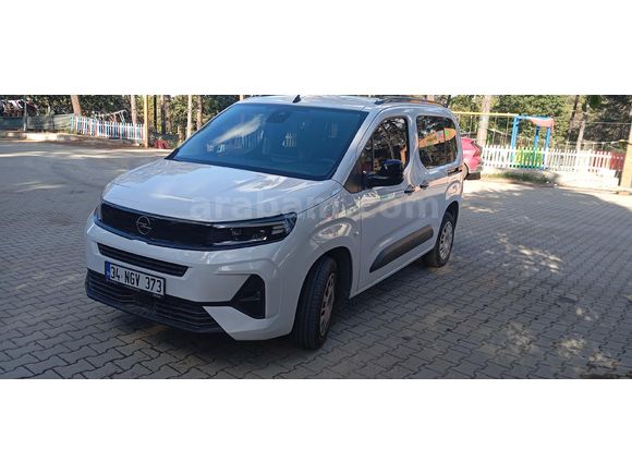 Sahibinden Opel Combo 1.5 CDTI Essential 2025 Model İstanbul