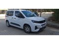 Sahibinden Opel Combo 1.5 CDTI Essential 2025 Model İstanbul