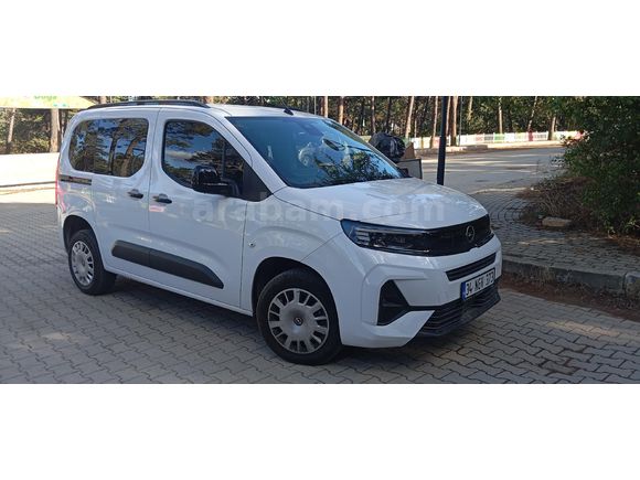 Sahibinden Opel Combo 1.5 CDTI Essential 2025 Model İstanbul