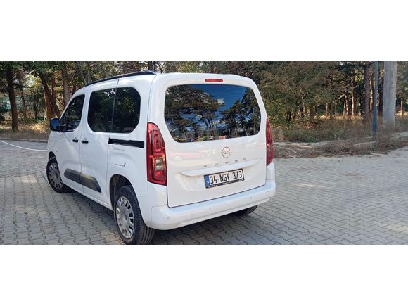 Sahibinden Opel Combo 1.5 CDTI Essential 2025 Model İstanbul