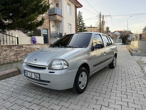 Sahibinden Renault Clio 1.4 RNA 2000 Model 