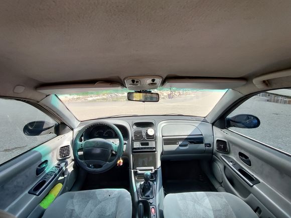 Acil acil Renault Laguna 1.6 RXE 2001 Model 